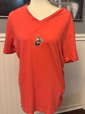 Arizona Jean Company Orange V-Neck Tshirt Embroidered Chipmunk Size Medium